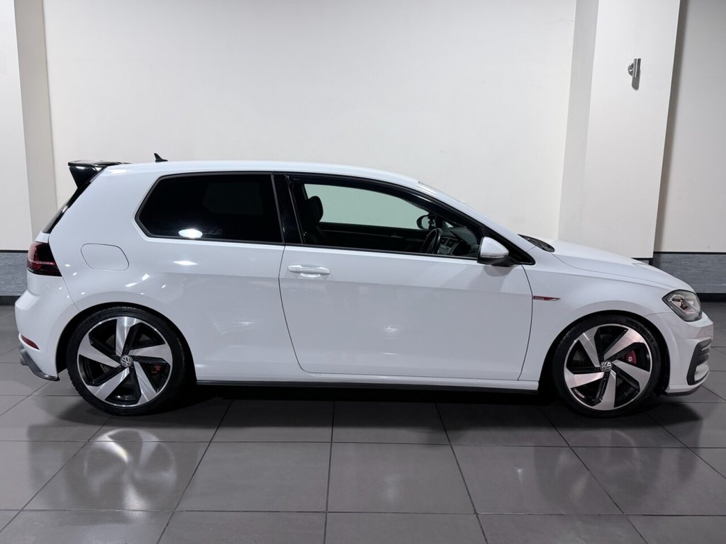 Used Volkswagen Golf 2019 for sale - 77218597: Photo 3