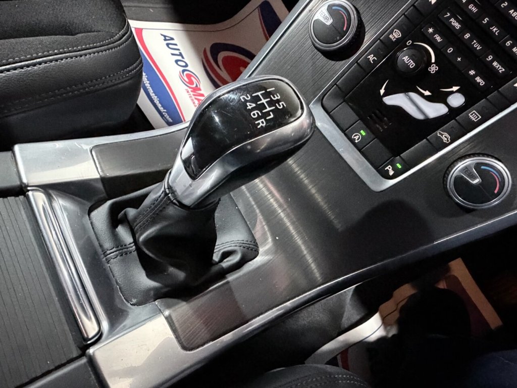 Used Volvo XC60 2015 for sale - 77188242: Photo 12