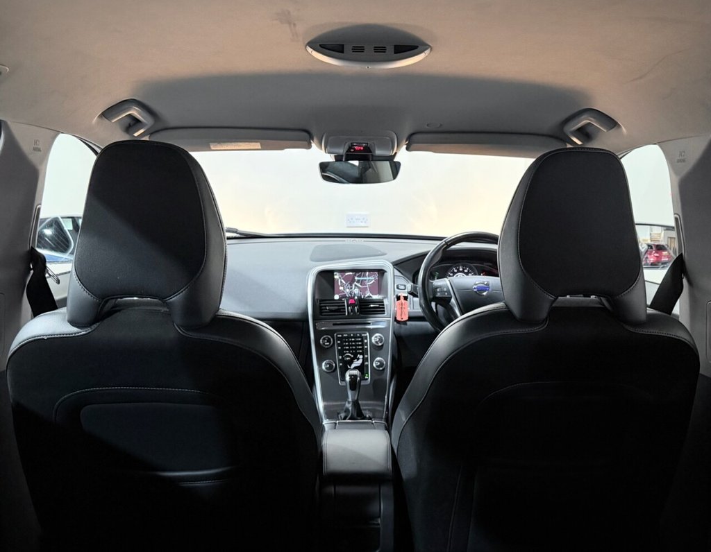 Used Volvo XC60 2015 for sale - 77188242: Photo 29