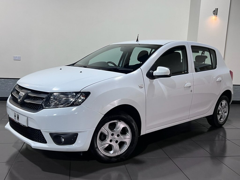 Used Dacia Sandero 2016 for sale - 76496249: Photo 1