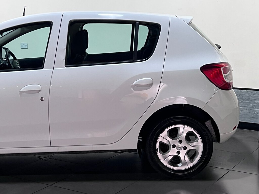 Used Dacia Sandero 2016 for sale - 76496249: Photo 18