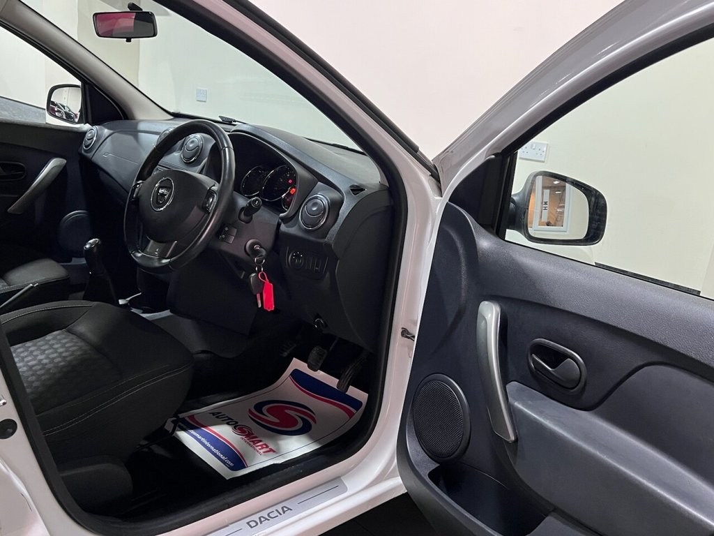 Used Dacia Sandero 2016 for sale - 76496249: Photo 22