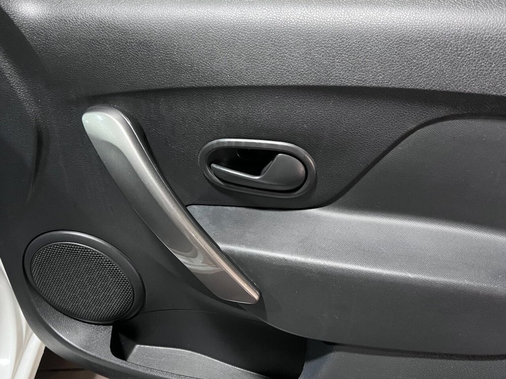 Used Dacia Sandero 2016 for sale - 76496249: Photo 23