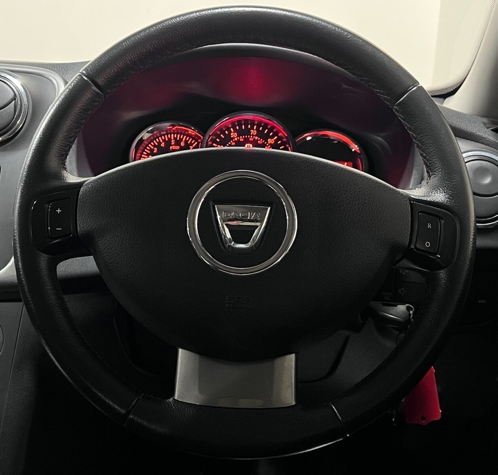 Used Dacia Sandero 2016 for sale - 76496249: Photo 8