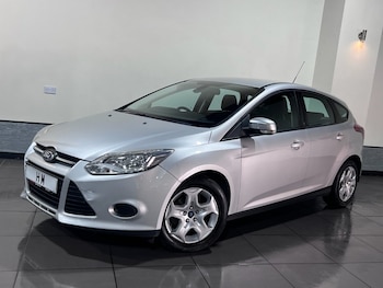 Used Ford Focus 2014 for sale - 75585051: Photo