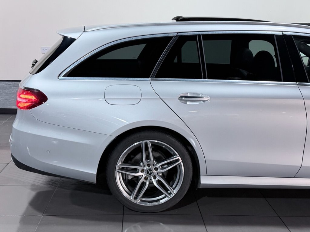 Used Mercedes-Benz E Class 2019 for sale - 77563923: Photo 15