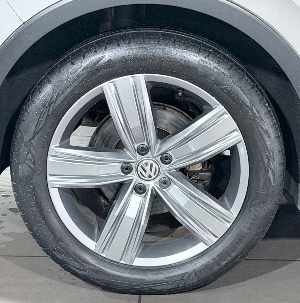 Used Volkswagen Tiguan 2018 for sale - 77313492: Photo 40