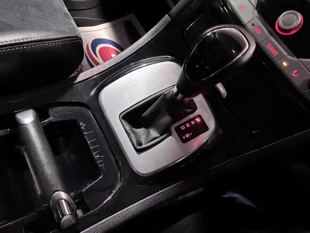 Used Ford S-Max 2010 for sale - 76973105: Photo 12