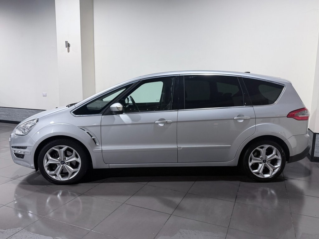 Used Ford S-Max 2010 for sale - 76973105: Photo 4