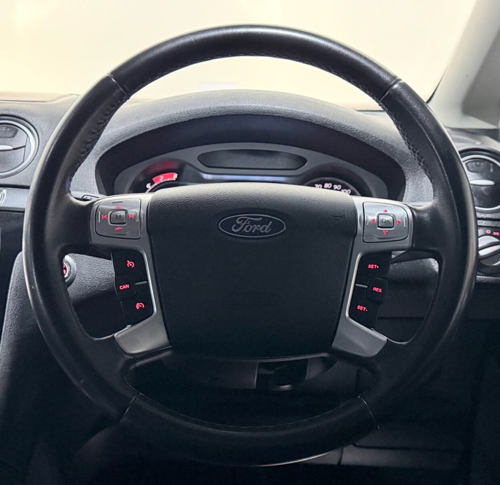 Used Ford S-Max 2010 for sale - 76973105: Photo 8