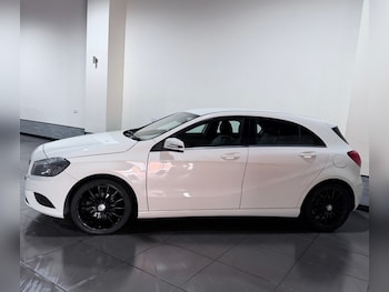 Used Mercedes-Benz A-Class 2015 for sale - 78056637: Photo