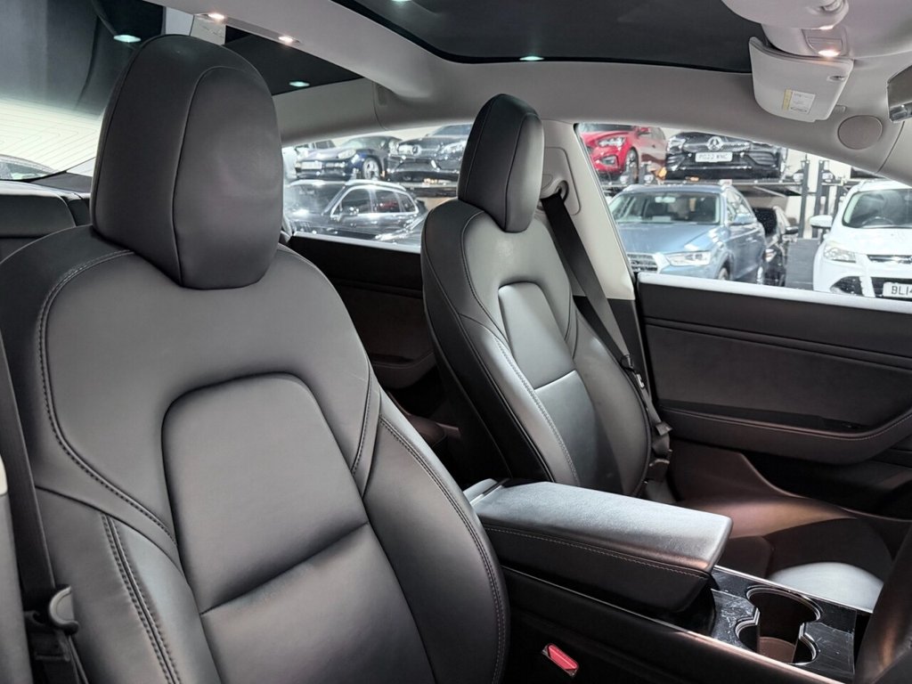 Used Tesla Model 3 2020 for sale - 77193521: Photo 10