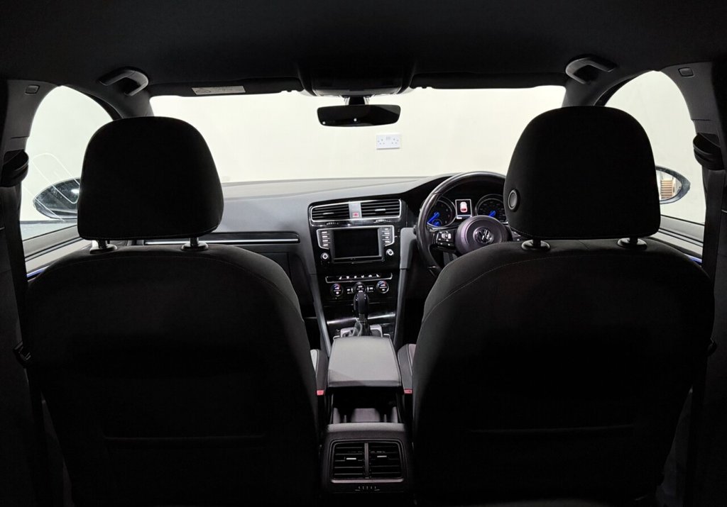 Used Volkswagen Golf 2016 for sale - 76883770: Photo 31