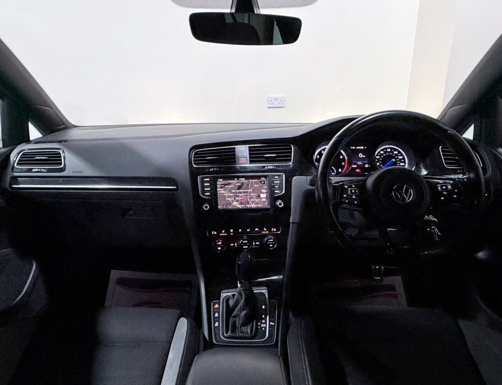 Used Volkswagen Golf 2016 for sale - 76883770: Photo 7