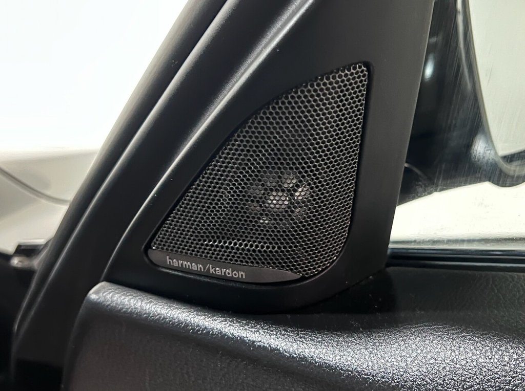 Used BMW 3 Series 2017 for sale - 76210167: Photo 12