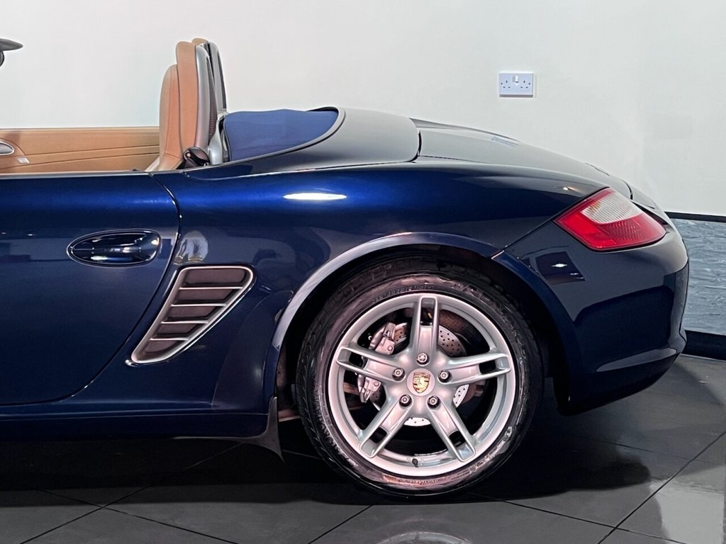 Used Porsche Boxster 2006 for sale - 77919675: Photo 17