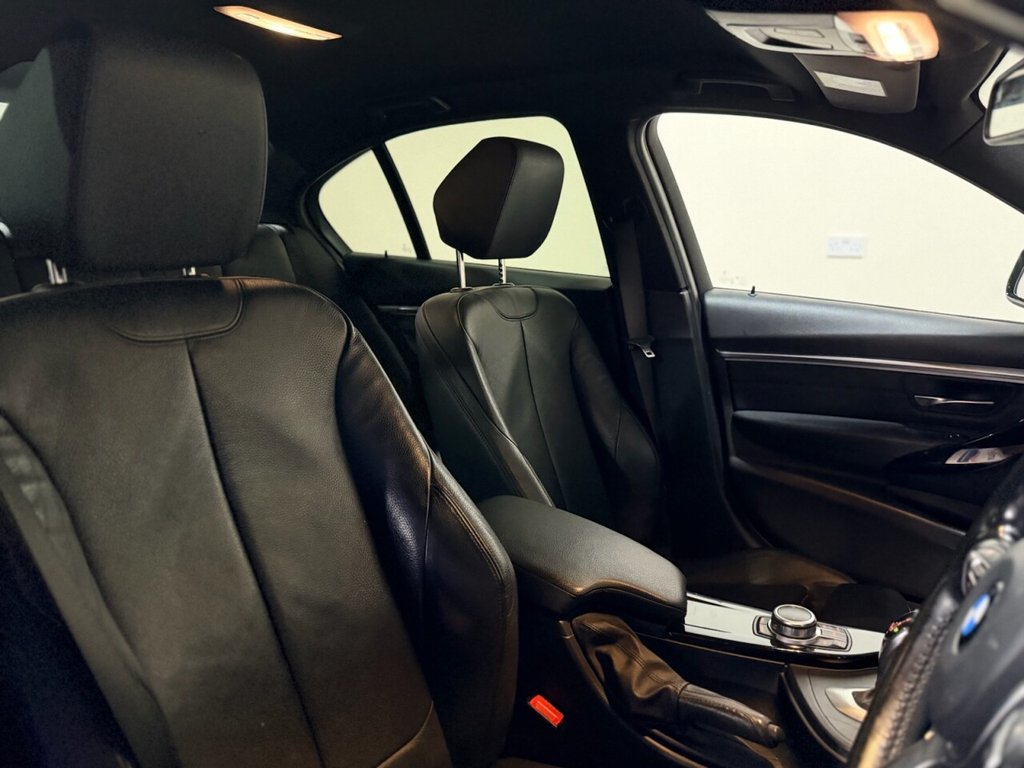 Used BMW 3 Series 2018 for sale - 77064818: Photo 12