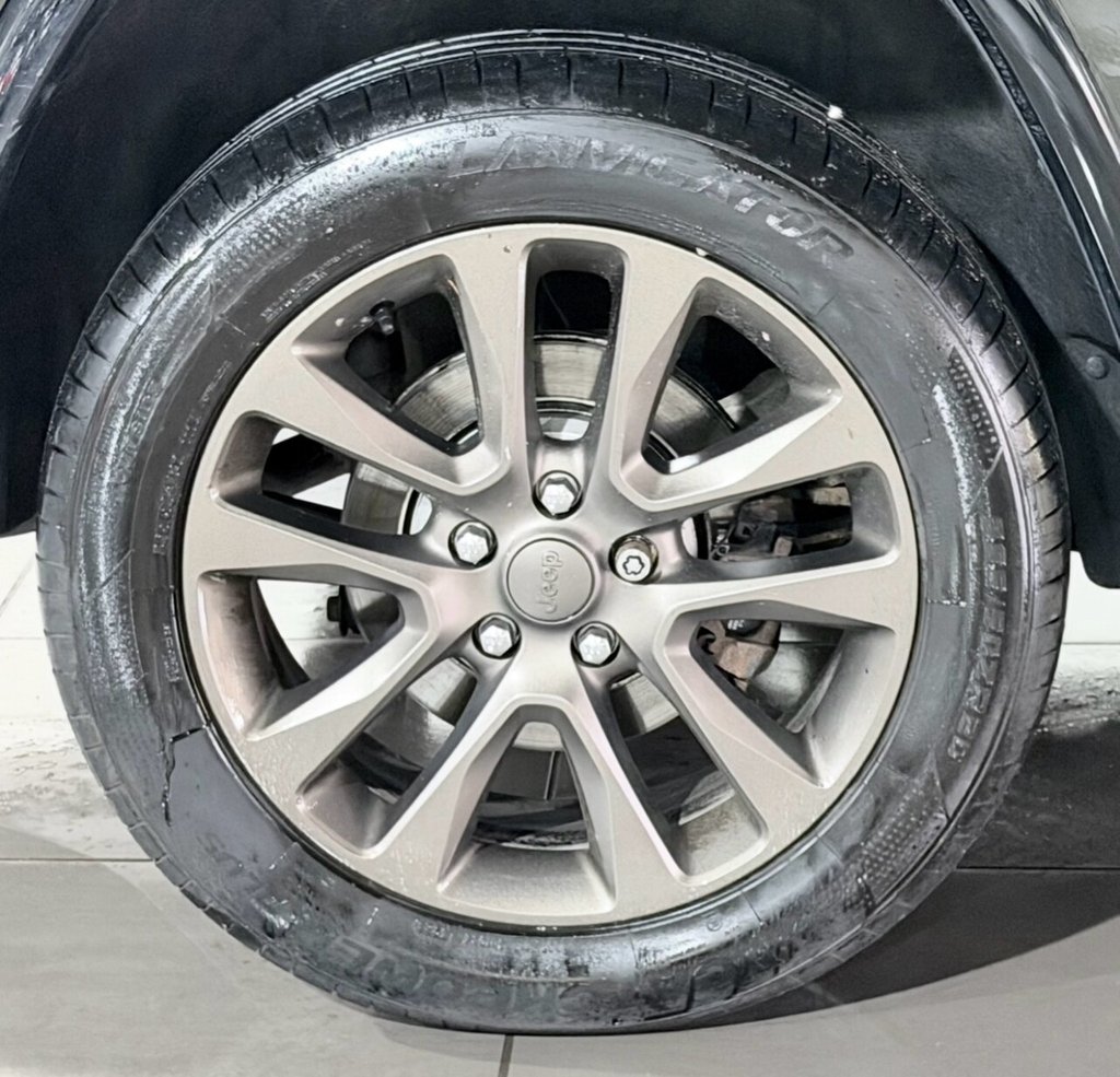 Used Jeep Grand Cherokee 2016 for sale - 77642735: Photo 41