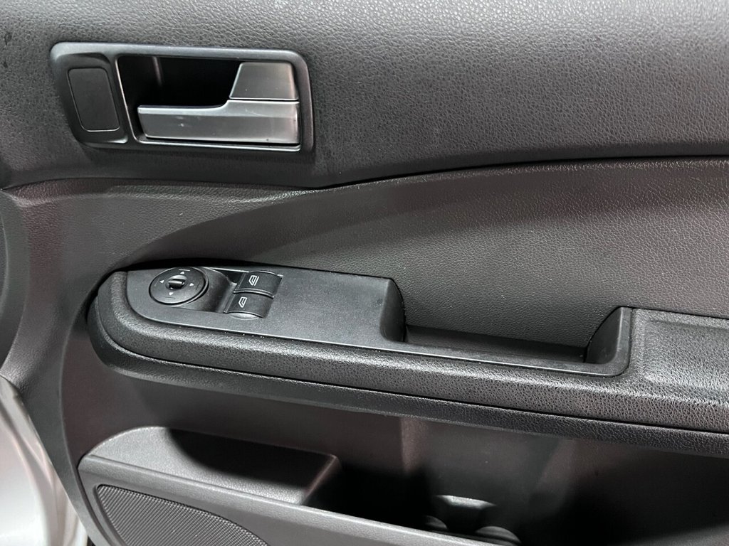 Used Ford Focus C-Max 2007 for sale - 76396374: Photo 21