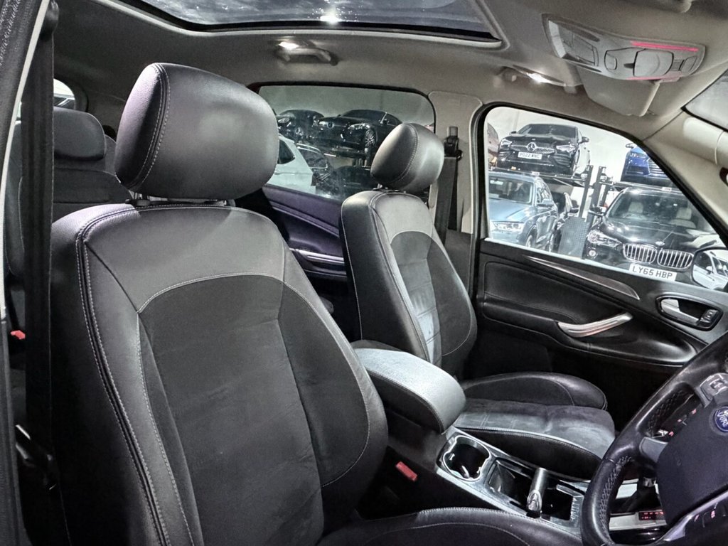 Used Ford S-Max 2010 for sale - 77037680: Photo 13