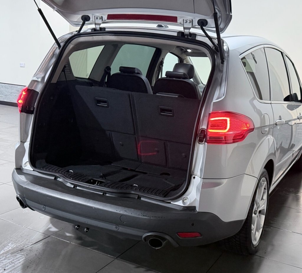 Used Ford S-Max 2010 for sale - 77037680: Photo 34