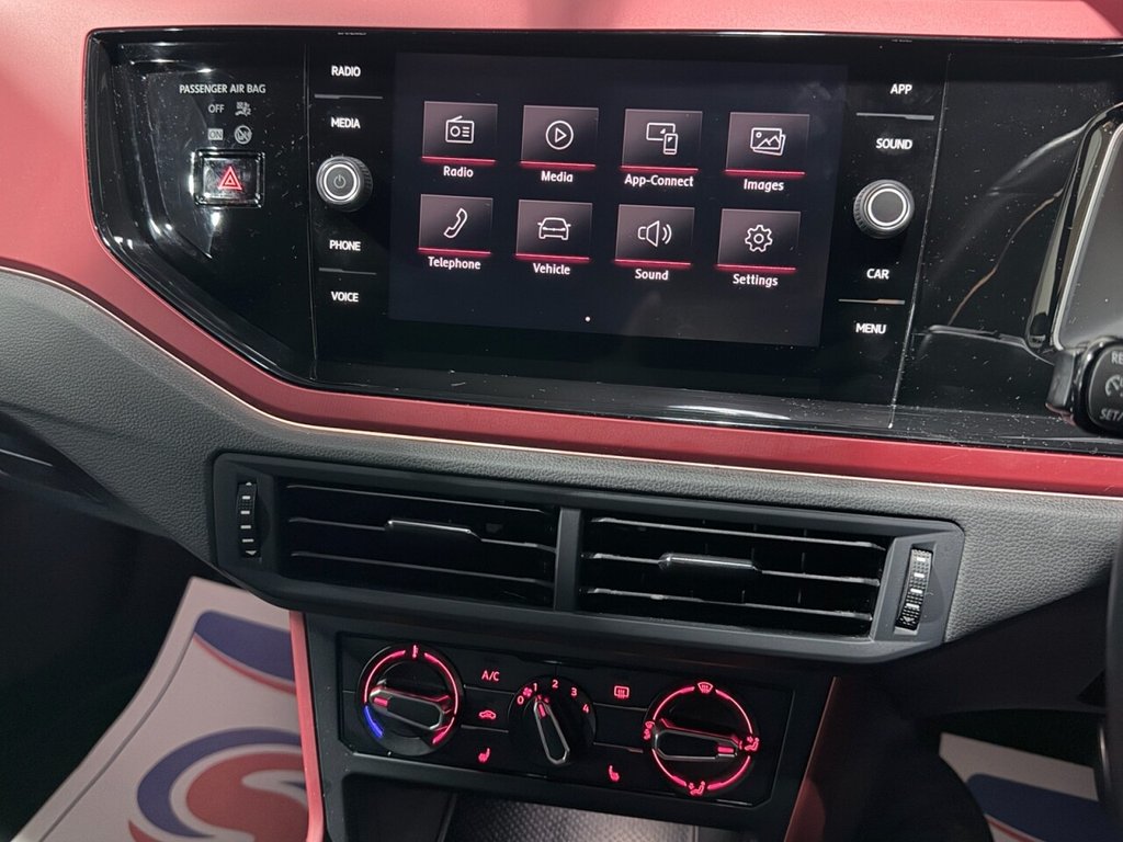 Used Volkswagen Polo 2019 for sale - 76900924: Photo 10