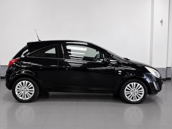 Used Vauxhall Corsa 2011 for sale - 79358437: Photo