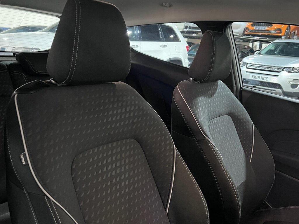 Used Ford Fiesta 2019 for sale - 76132276: Photo 13