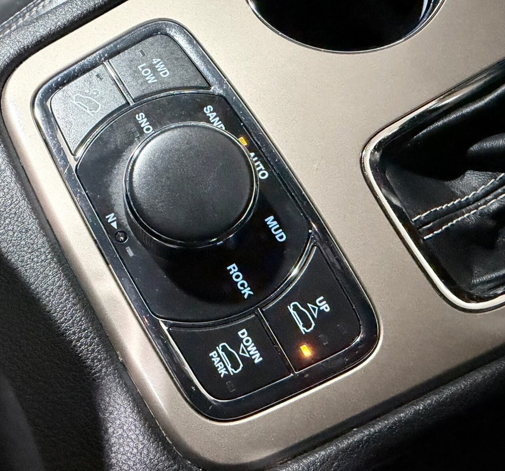 Used Jeep Grand Cherokee 2016 for sale - 77642970: Photo 13