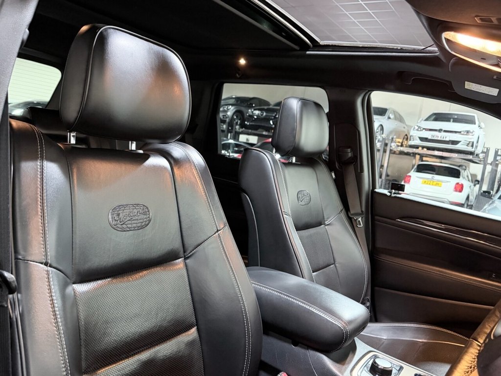 Used Jeep Grand Cherokee 2016 for sale - 77642970: Photo 14