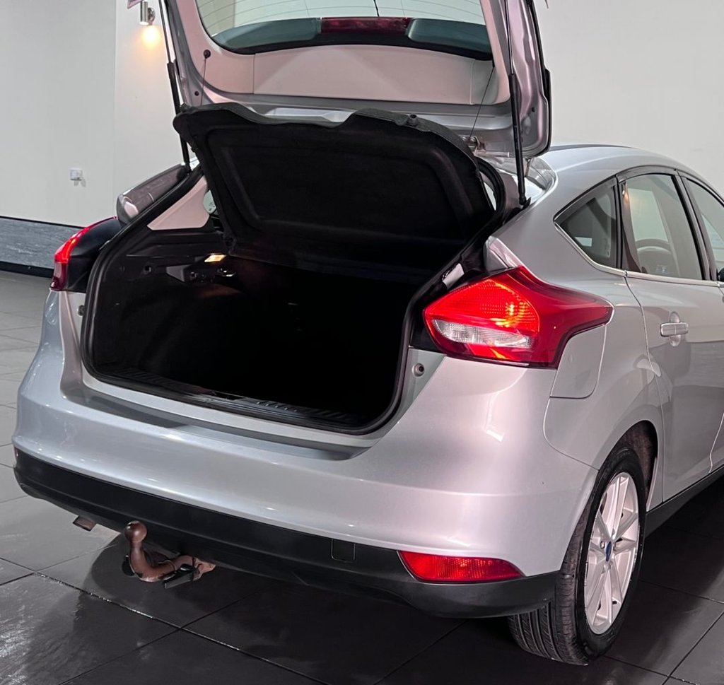 Vehicle 33