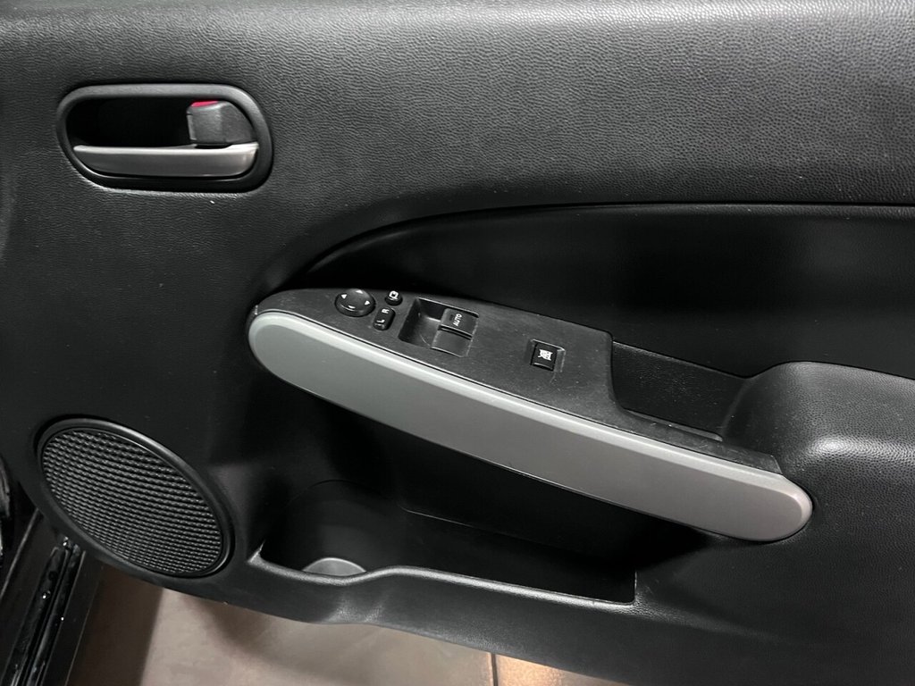 Used Mazda Mazda2 2013 for sale - 76396264: Photo 23