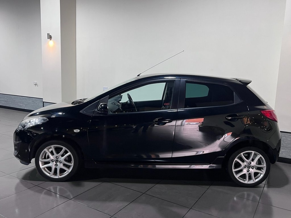 Used Mazda Mazda2 2013 for sale - 76396264: Photo 4