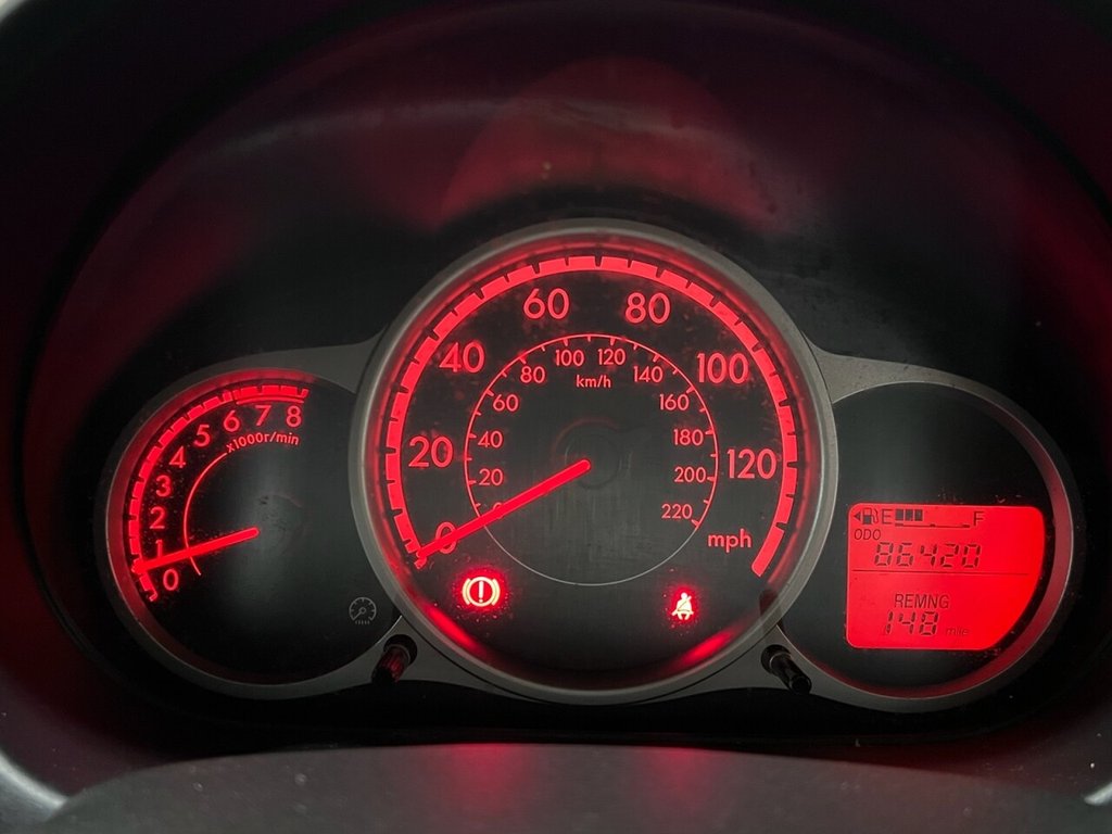 Used Mazda Mazda2 2013 for sale - 76396264: Photo 9