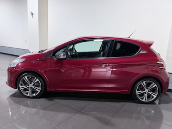 Used Peugeot 208 2013 for sale - 77408291: Photo