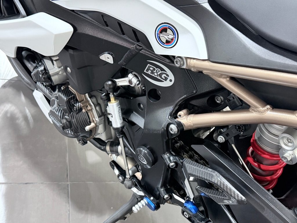BMW S 1000 R