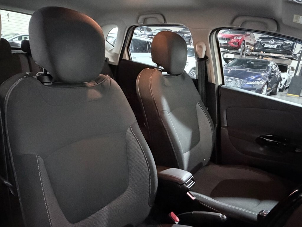 Used Renault Captur 2015 for sale - 77053612: Photo 14