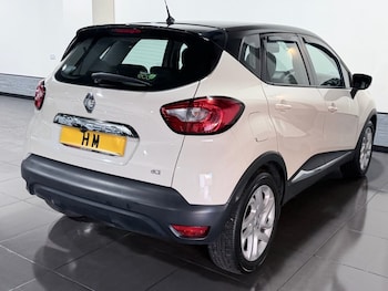 Used Renault Captur 2015 for sale - 77053612: Photo