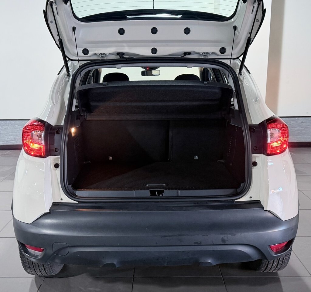 Used Renault Captur 2015 for sale - 77053612: Photo 35