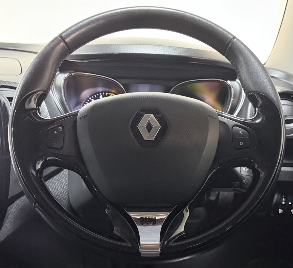 Used Renault Captur 2015 for sale - 77053612: Photo 8