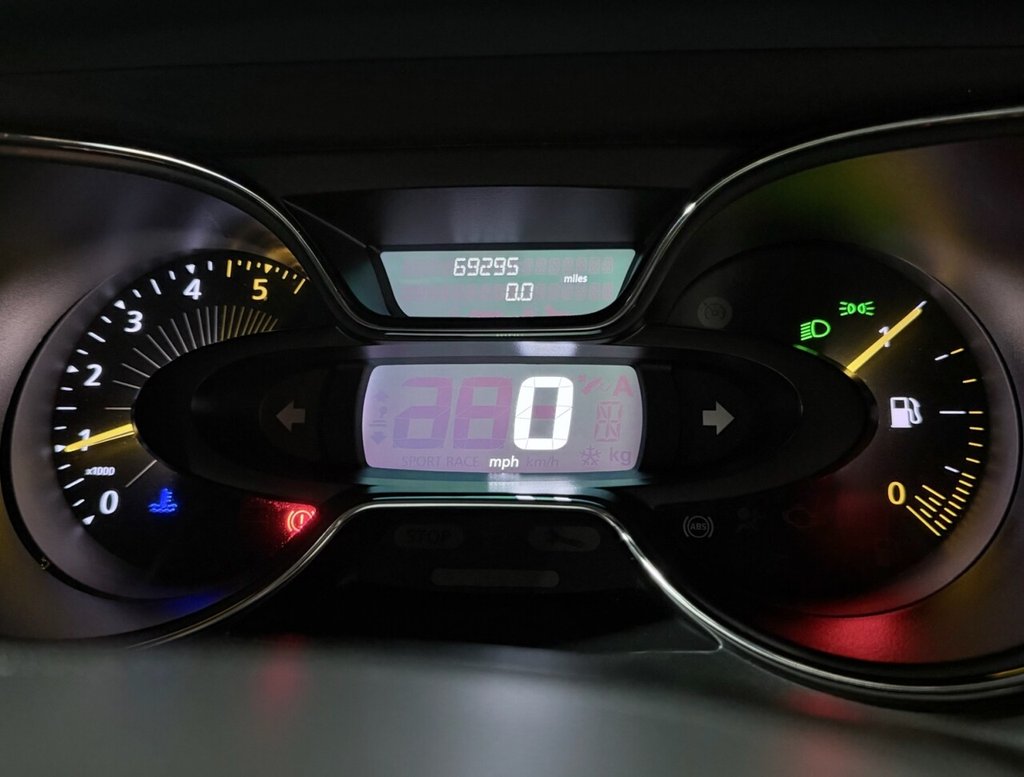 Used Renault Captur 2015 for sale - 77053612: Photo 9