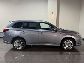 Used Mitsubishi Outlander 2019 for sale - 75923814: Photo