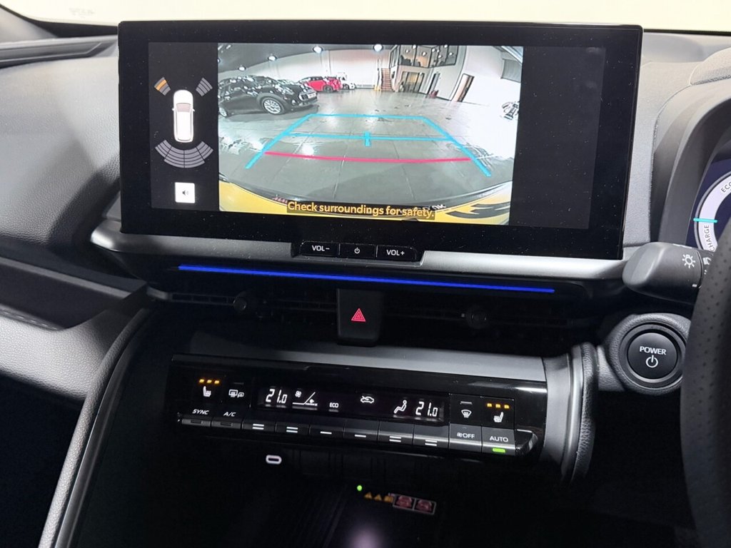 Used Toyota C-HR 2024 for sale - 77792064: Photo 10