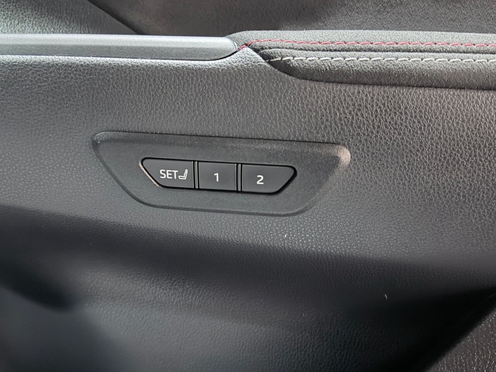 Used Toyota C-HR 2024 for sale - 77792064: Photo 15