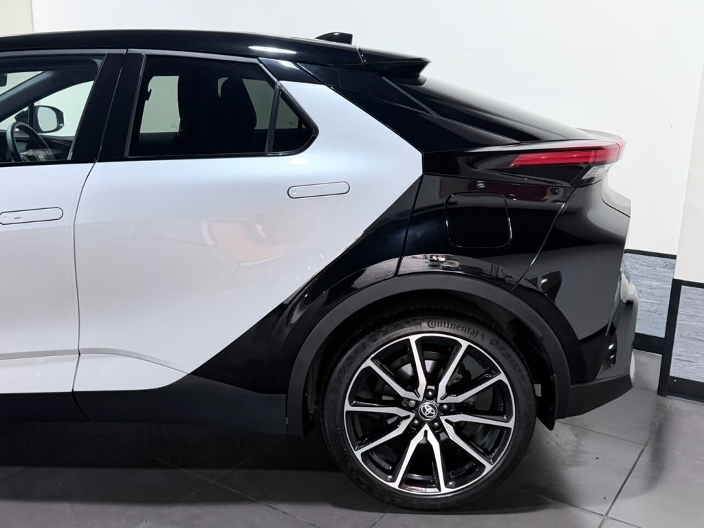 Used Toyota C-HR 2024 for sale - 77792064: Photo 19