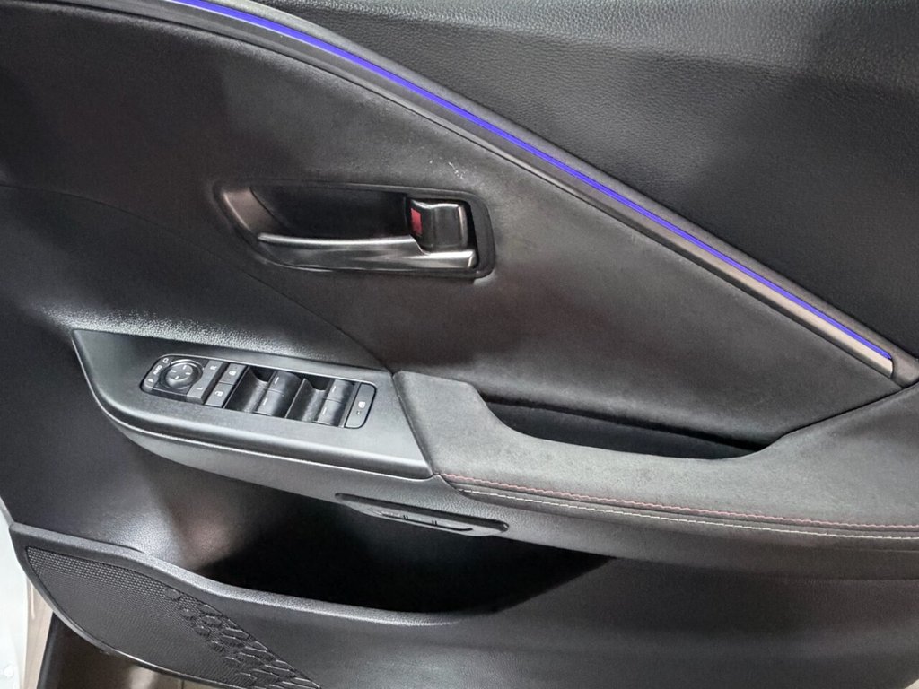 Used Toyota C-HR 2024 for sale - 77792064: Photo 24