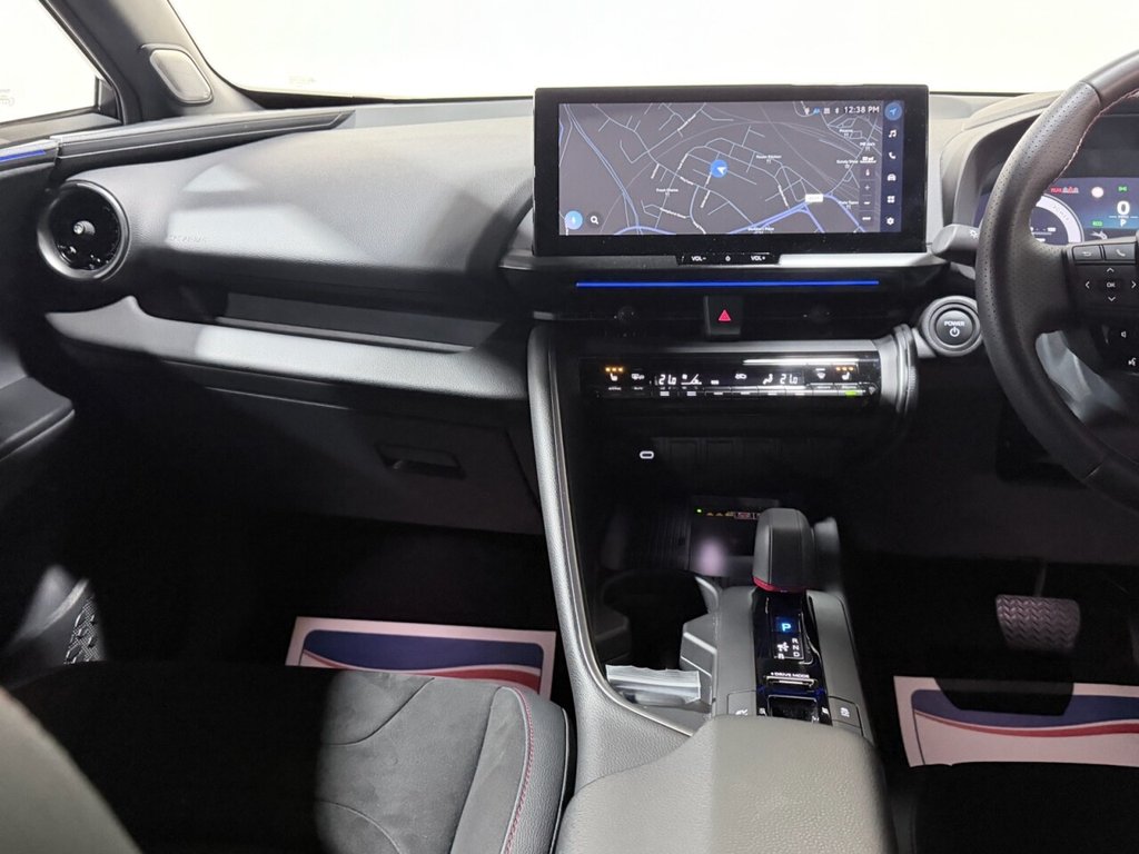 Used Toyota C-HR 2024 for sale - 77792064: Photo 28