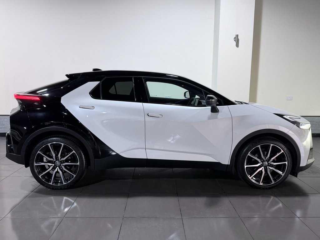 Used Toyota C-HR 2024 for sale - 77792064: Photo 3