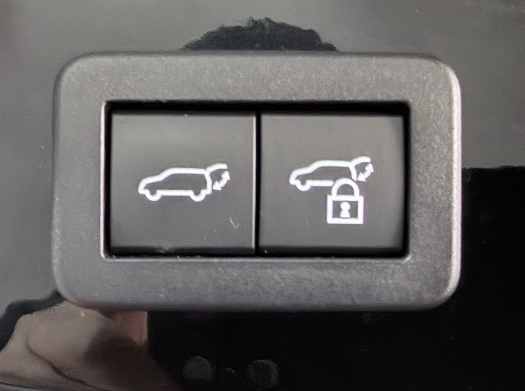 Used Toyota C-HR 2024 for sale - 77792064: Photo 37