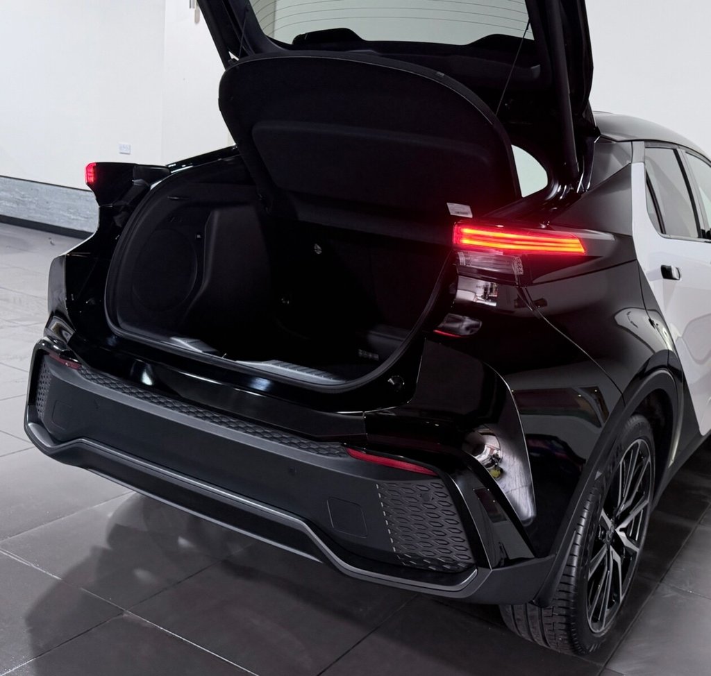 Used Toyota C-HR 2024 for sale - 77792064: Photo 38